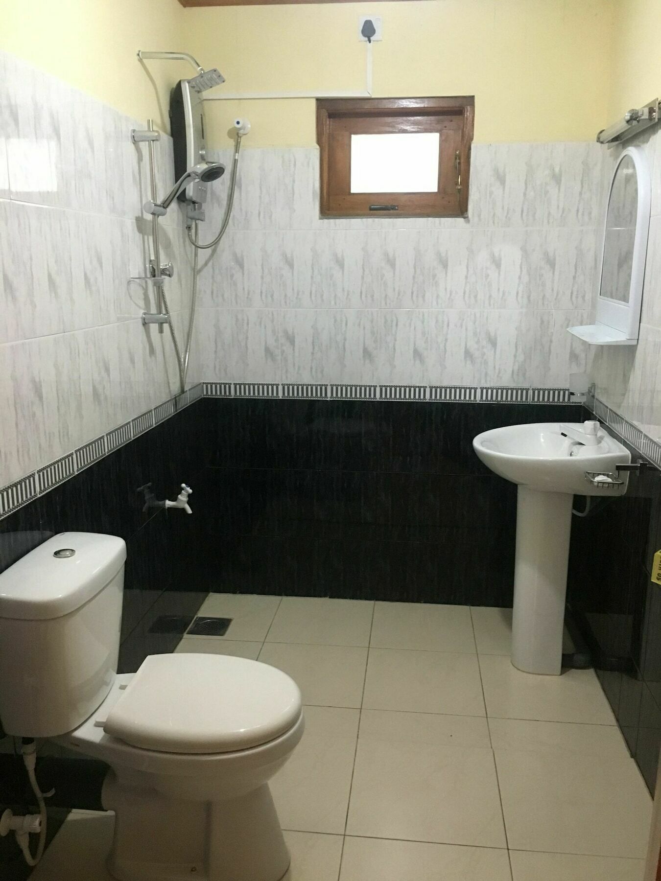 Casablanka Rest Guest House Нану Оя Екстериор снимка