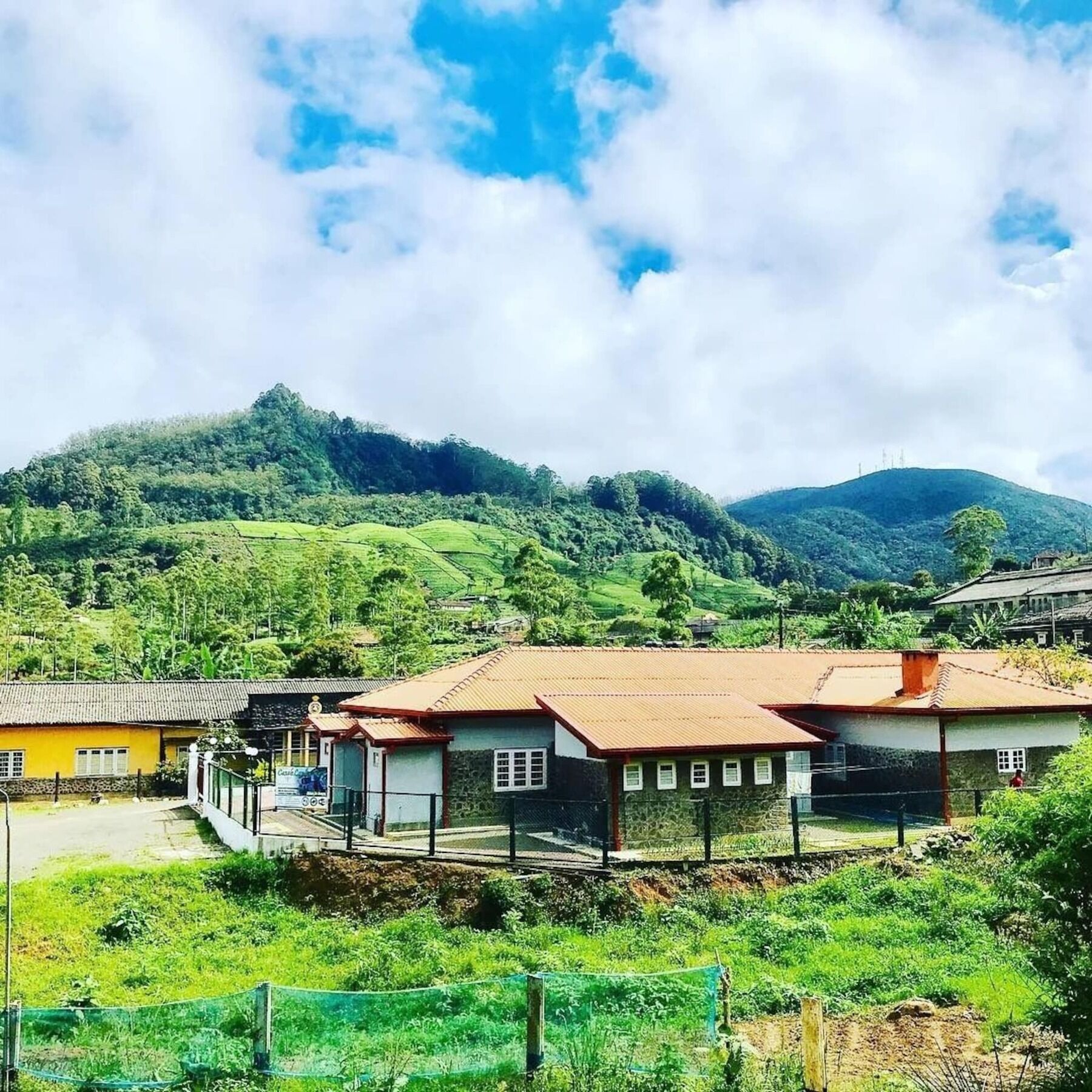 Casablanka Rest Guest House Нану Оя Екстериор снимка